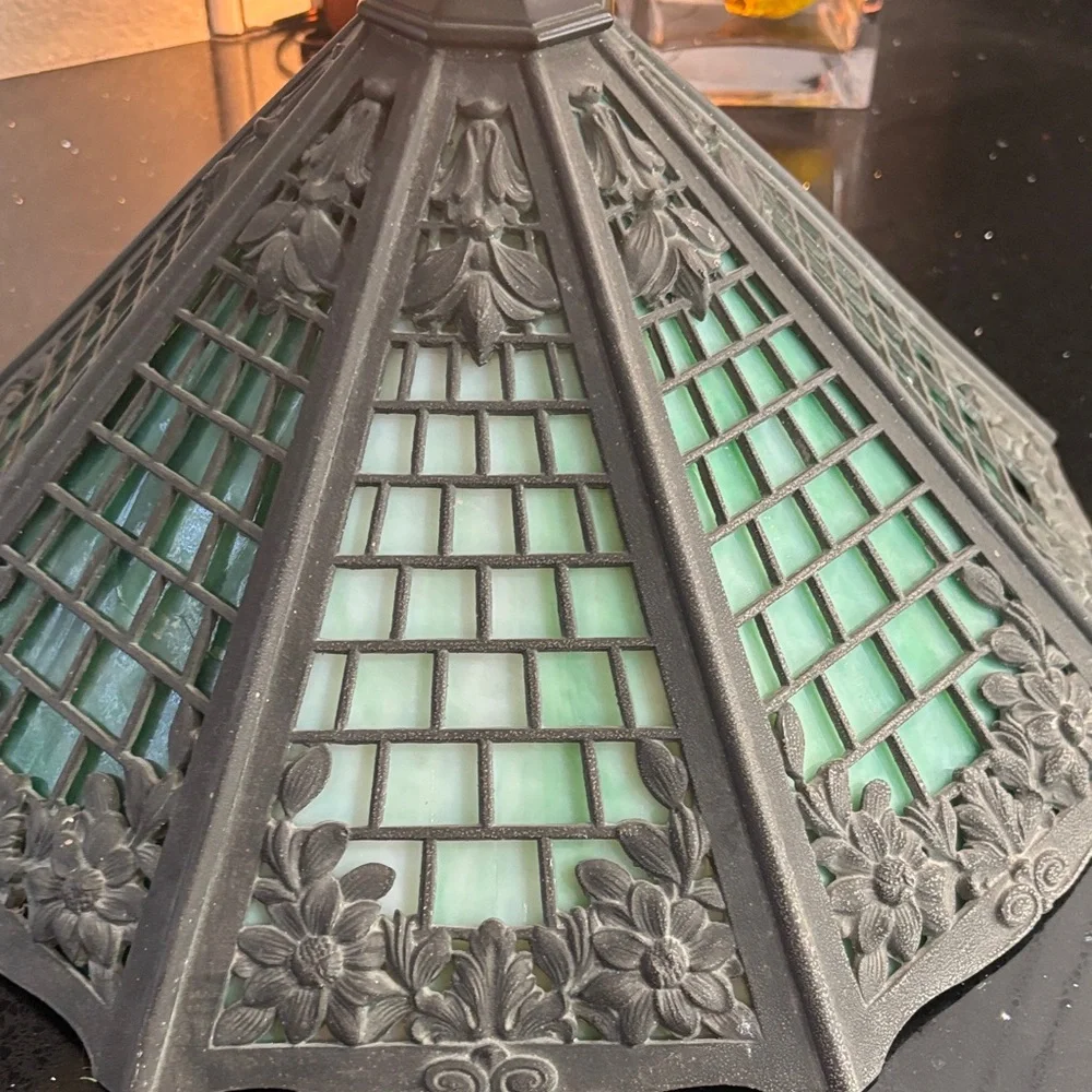 Beautiful Antique Lamp Shade - Picture 9 of 9